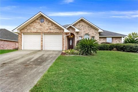 153 Pebble Beach Dr, Slidell, LA 70458 photo 1