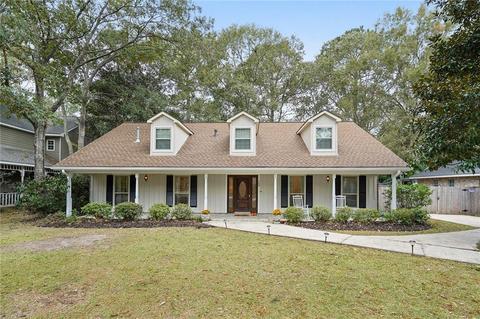 409 Catherine Ct, Mandeville, LA 70448 photo 1