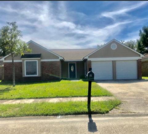 309 Westminster Dr, Slidell, LA 70460 photo 1