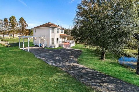 2125 Bayou Rd #B, Saint Bernard, LA 70085 photo 1