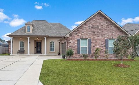 2017 Thomas Dr, Covington, LA 70435 photo 1