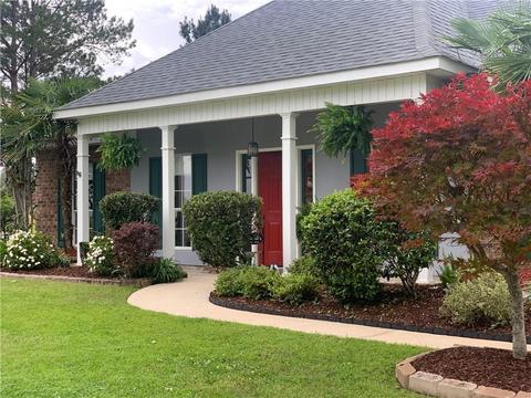 13630 Riverlake Dr, Covington, LA 70435 photo 1