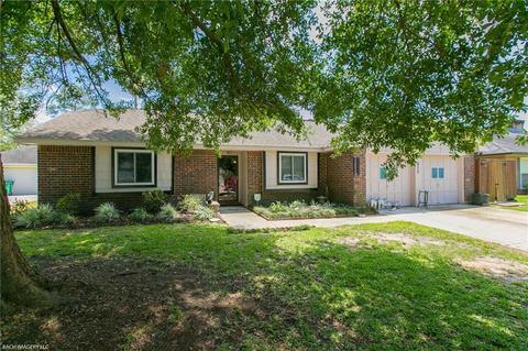 425 Broken Bough Dr, Slidell, LA 70458 photo 1