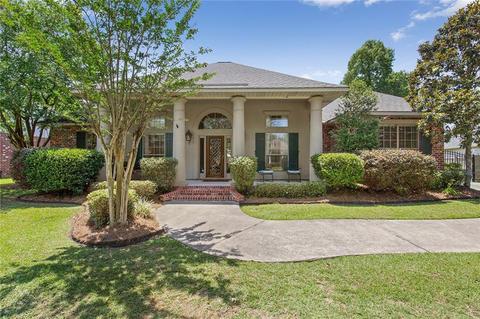 383 Red Maple Dr, Mandeville, LA 70448 photo 1