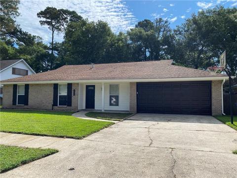 1516 Queens Dr, Slidell, LA 70458 photo 1