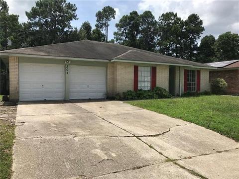 307 Foxcroft Dr, Slidell, LA 70461 photo 1