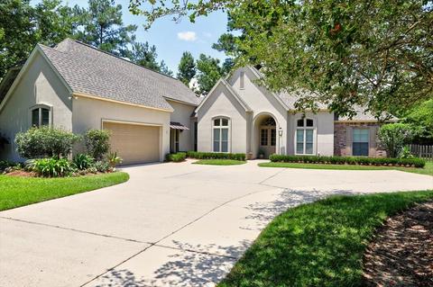 2136 Wing Haven Dr, Mandeville, LA 70471 photo 1