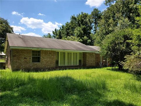 725 Albert St, Mandeville, LA 70448 photo 1