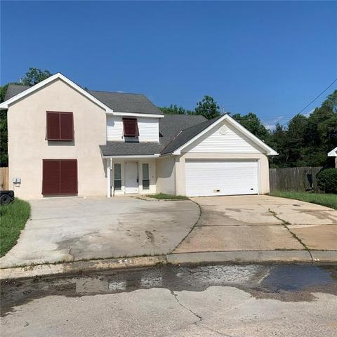 1915 Kings Row, Slidell, LA 70461 photo 1