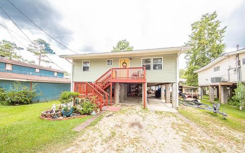 32026 Tiboe Plz, Springfield, LA 70462 photo 1