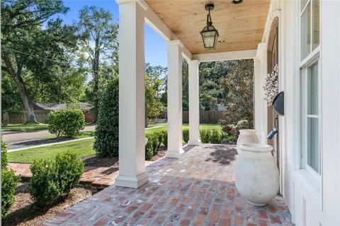 207 S Madison St, Covington, LA 70433 photo 1