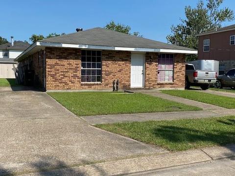 2708 Phoenix St, Kenner, LA 70065 photo 1