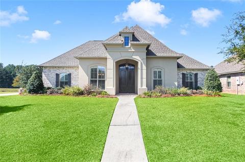 735 Rue Bourdeaux, Covington, LA 70433 photo 1