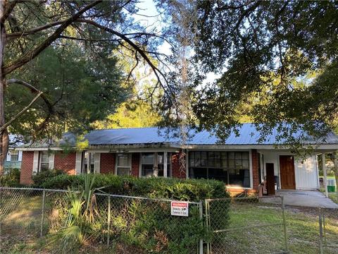 709 Lamarque St, Mandeville, LA 70448 photo 1