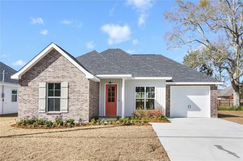 1104 Gassen St, Luling, LA 70070 photo 1