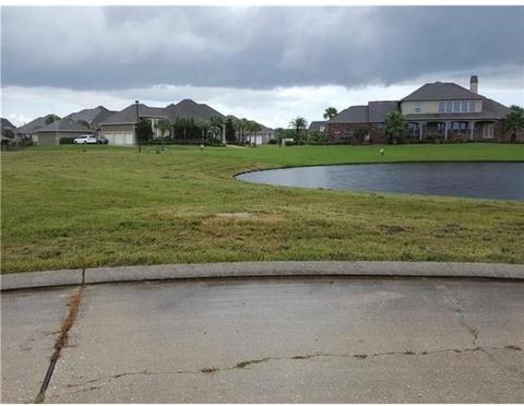 208 Solomon Dr, Slidell, LA 70458 photo 1