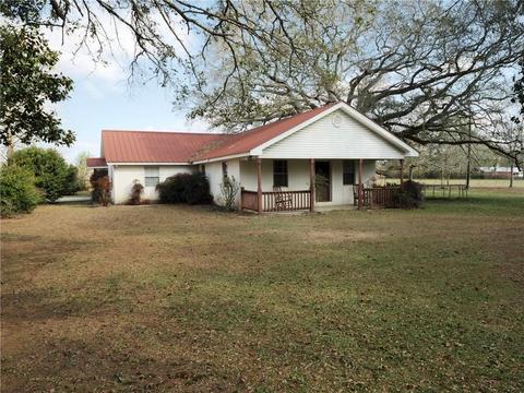 110 Bennett Dr, Covington, LA 70435 photo 1