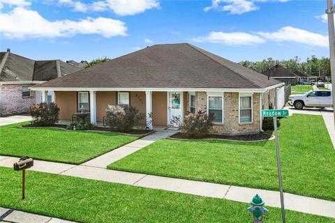 2701 Meadow Dr, Violet, LA 70092 photo 1