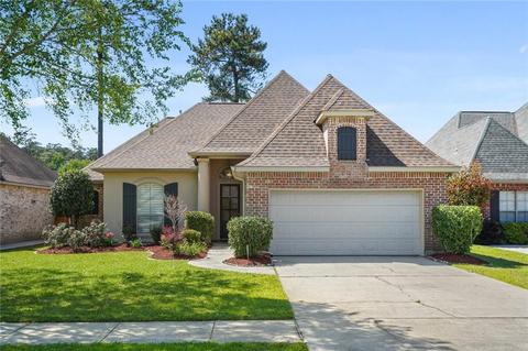 2340 Cours Carson St, Mandeville, LA 70448 photo 1