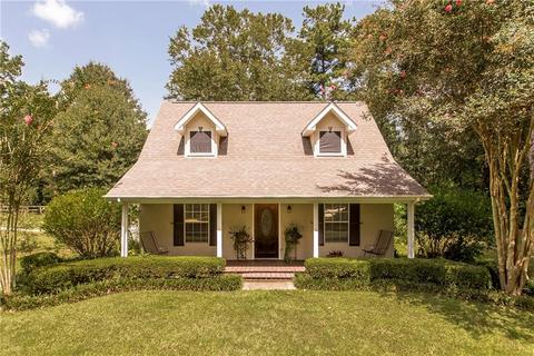 1025 Oakcrest Dr, Covington, LA 70435 photo 1