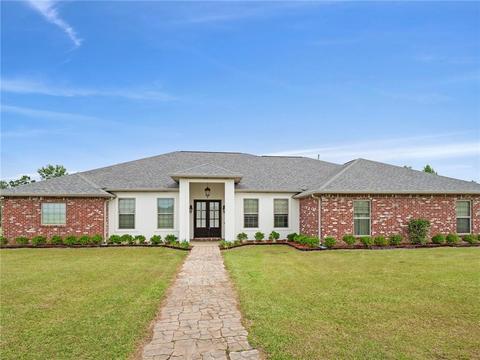 102 Highland Crest Dr, Covington, LA 70435 photo 1