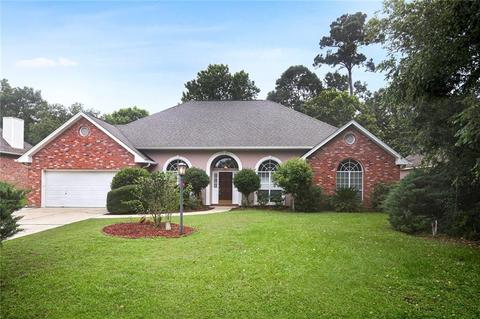 1210 Springwater Dr, Mandeville, LA 70471 photo 1