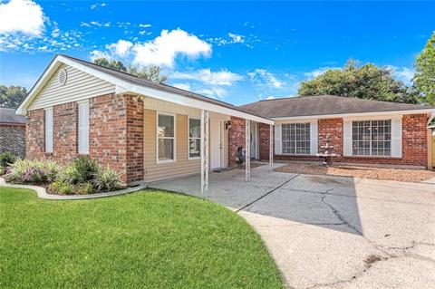 205 Holmes Dr, Slidell, LA 70460 photo 1