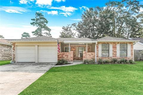 400 Forest Loop, Mandeville, LA 70471 photo 1