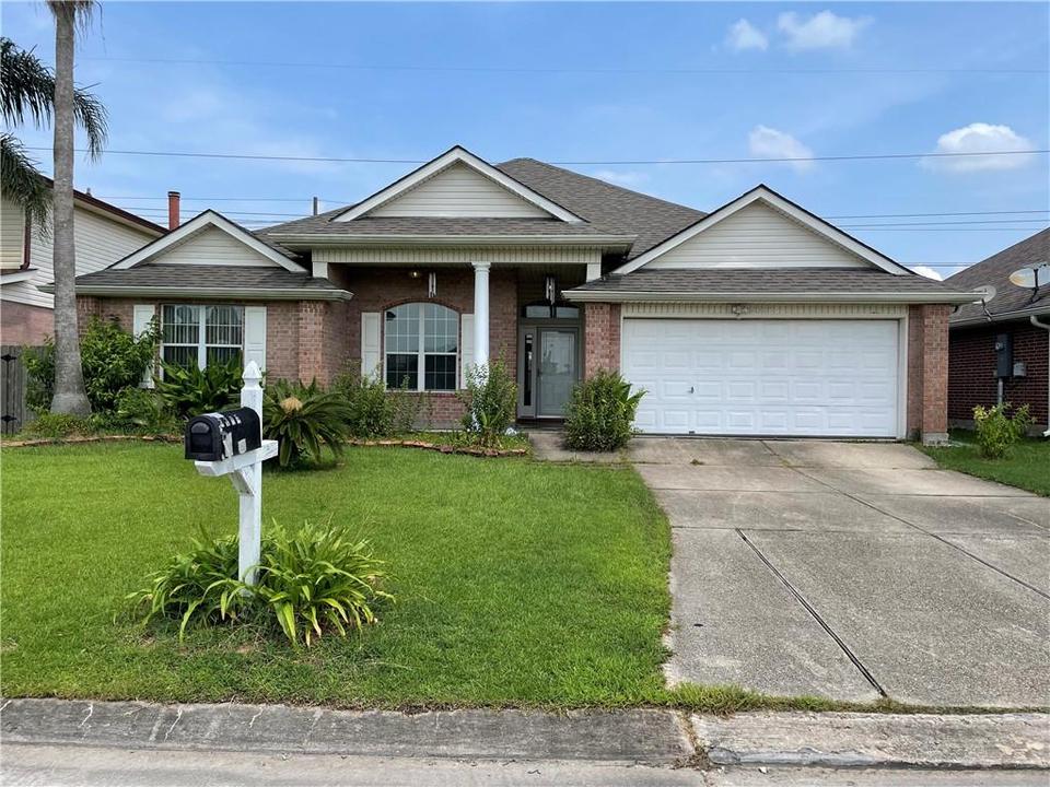 2305 N Village Green St, Harvey, LA 70058 14 Photos MLS 2312584