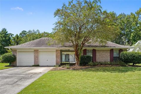 3642 Joyce Dr, Mandeville, LA 70448 photo 1