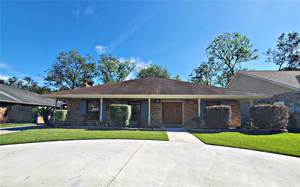 116 Brentwood Dr, Belle Chasse, LA 70037 22 Photos MLS 2320299