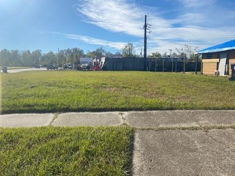 2 Victorian Ct, Violet, LA 70092 photo 1