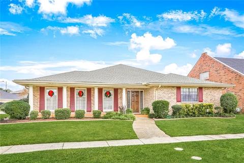 4236 Beaune Dr, Kenner, LA 70065 photo 1