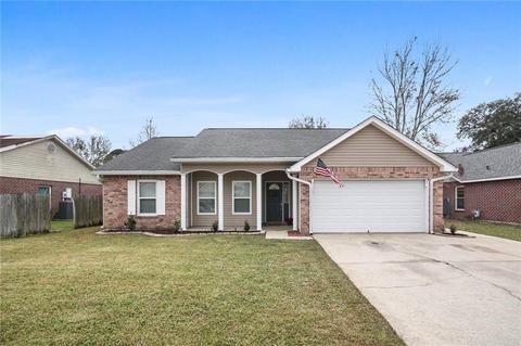 1422 Devonshire Dr, Slidell, LA 70461 photo 1