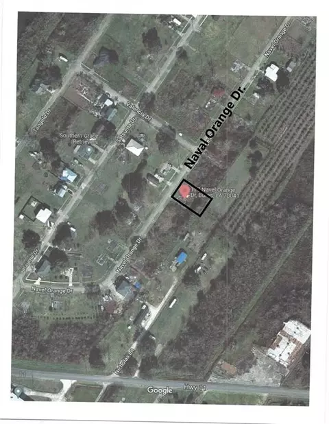 177 Naval Orange Dr, Buras, LA 70041
