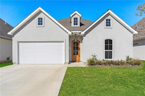 4041 Monarch Ln, Covington, LA 70433 photo 1