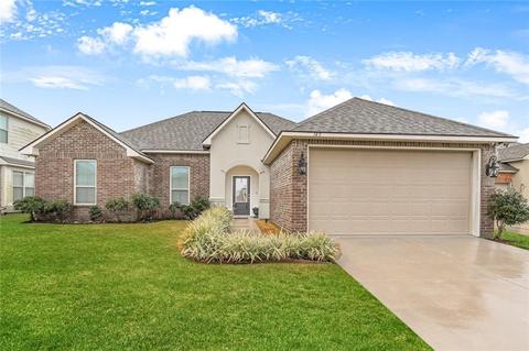 145 E Lake Ct, Slidell, LA 70461 photo 1