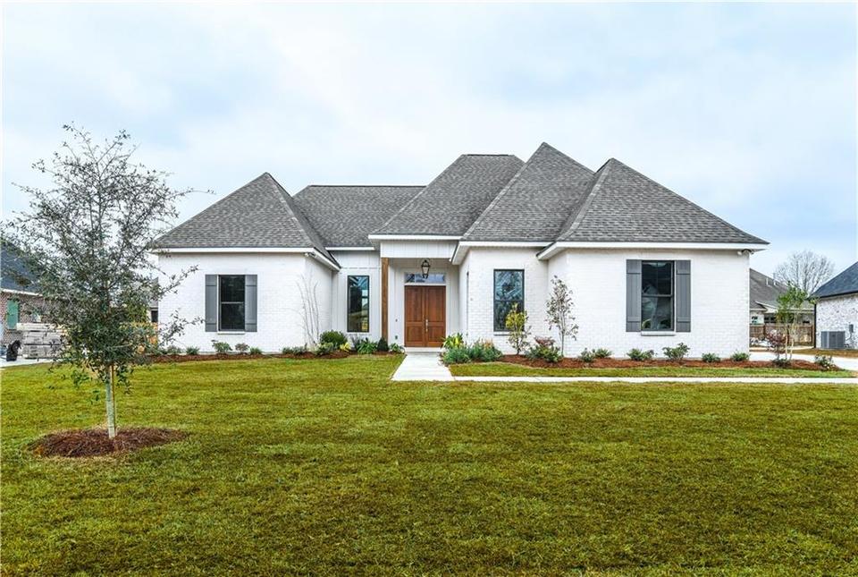 113 Mossy Swamp Ln, Slidell, LA 70461 36 Photos MLS 2332470 Movoto