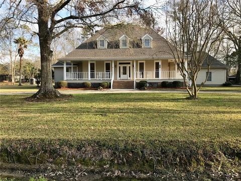 139 Chamale Dr, Slidell, LA 70460 photo 1