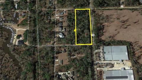 910 Florida St, Mandeville, LA 70448