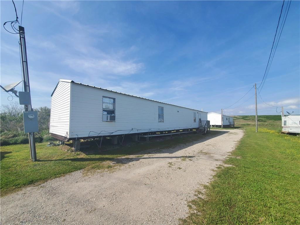 34737 Highway 11 Hwy Unit A B