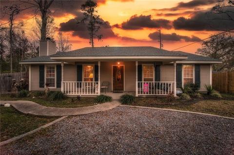 3933 Monroe St, Mandeville, LA 70448 photo 1