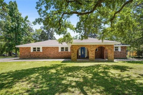 240 Bodet Ln, Covington, LA 70433 photo 1