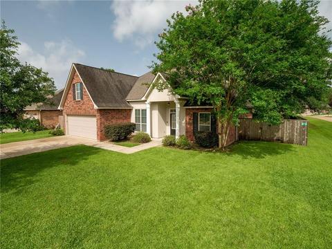 676 Woodburne Loop, Covington, LA 70433 photo 1