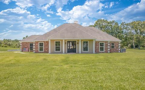 51429 Averett Rd, Loranger, LA 70446 photo 1