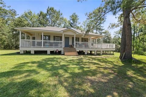 39008 Paradise Rd, Springfield, LA 70462 photo 1