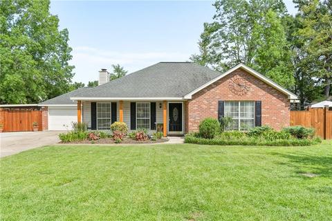 2349 Rue Pickney Dr, Mandeville, LA 70448 photo 1