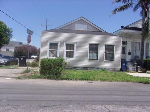 3729 Annunciation St, New Orleans, LA 70115