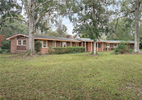 220 E 16th Ave, Covington, LA 70433 photo 1