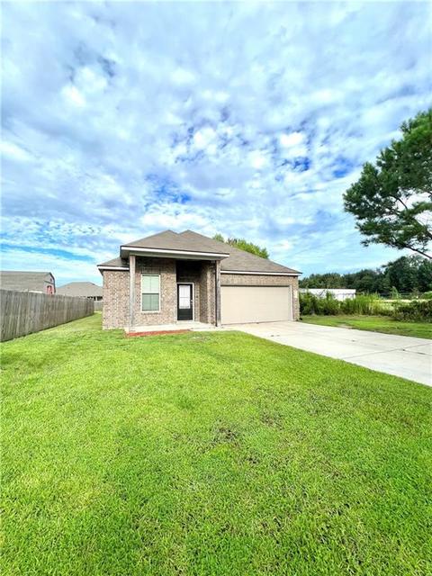 47529 Ruth Dr, Robert, LA 70455 photo 1
